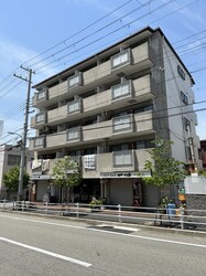 石屋川ロイヤルハイツの物件外観写真